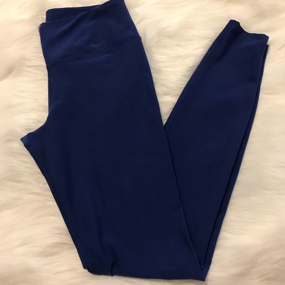 Nike Tights - Picture 2 of 3